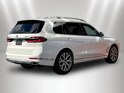 Used 2023 BMW X7 xDrive40i AWD/4WD image 6