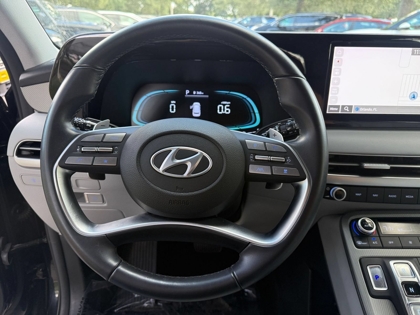 Used 2025 Hyundai Palisade SEL FWD image 27