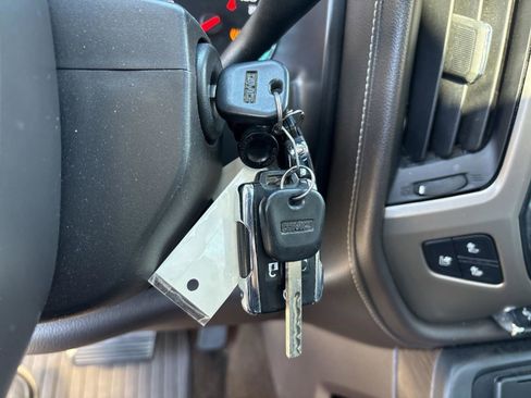 Used 2017 GMC Sierra 1500 Denali w/ Denali Ultimate Package image 28