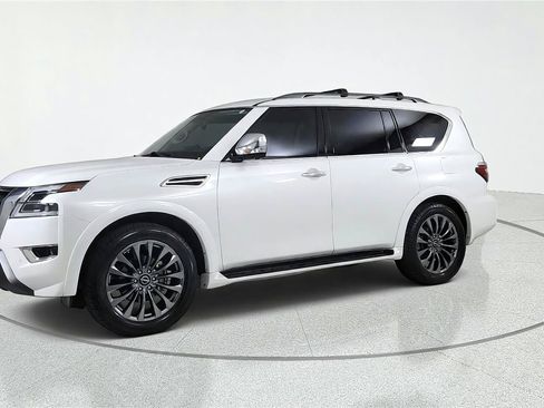 Used 2023 Nissan Armada Platinum w/ Cargo Package AWD/4WD image 3