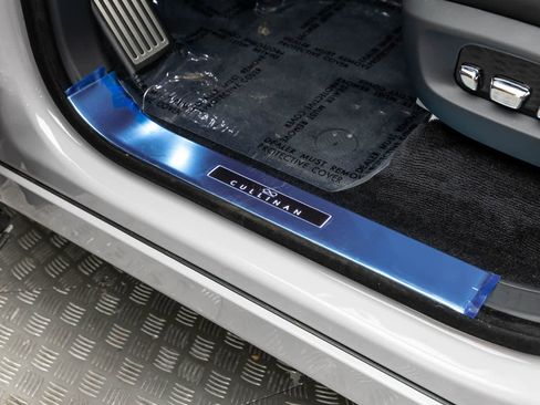 New 2026 Rolls-Royce Cullinan Black Badge AWD/4WD image 31