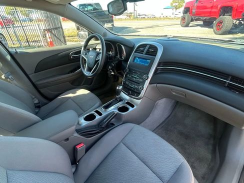 Used 2014 Chevrolet Malibu LS image 12
