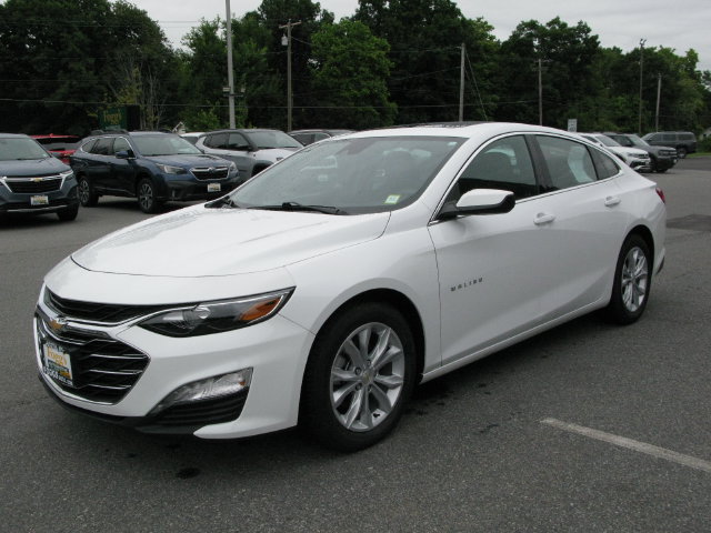 Used 2024 Chevrolet Malibu LT FWD image 9