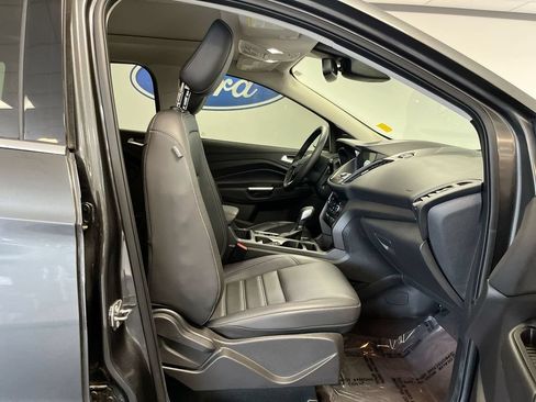 Used 2019 Ford Escape SEL AWD/4WD image 21