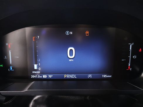 Used 2025 Ford Maverick XLT w/ XLT Luxury Package AWD/4WD image 4
