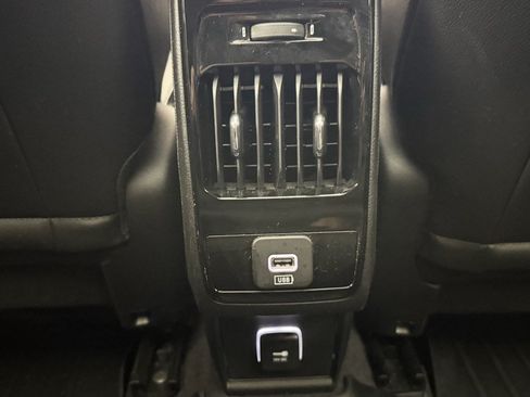Used 2023 Jeep Compass High Altitude AWD/4WD image 29