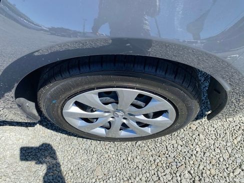 Used 2023 Toyota Corolla LE FWD image 26