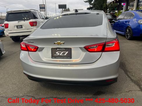 Used 2021 Chevrolet Malibu LS FWD image 6