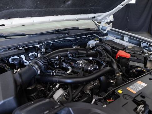 Used 2025 Ford Ranger Raptor AWD/4WD image 32