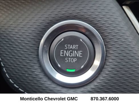 Used 2026 Chevrolet Equinox LT w/ Convenience Package II AWD/4WD image 18