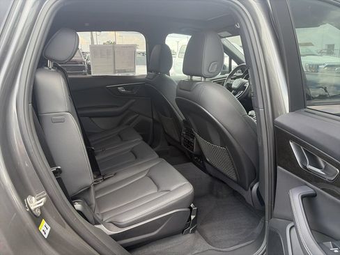 Used 2026 Audi Q7 3.0T Premium Plus w/ Premium Plus Package AWD/4WD image 16