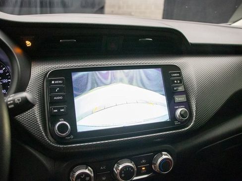 Used 2023 Nissan Kicks SV image 34