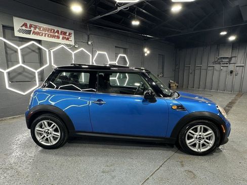 Used 2012 MINI Cooper Hardtop image 5