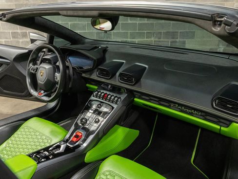 Used 2017 Lamborghini Huracan LP 580-2 RWD image 54