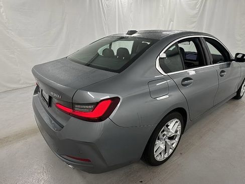 Used 2025 BMW 330i xDrive Sedan AWD/4WD image 3
