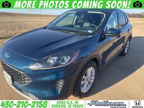 Used 2020 Ford Escape SE image 1