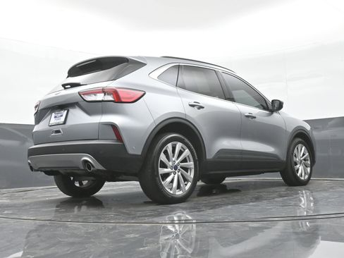 Used 2022 Ford Escape Titanium w/ Titanium Elite Package image 44