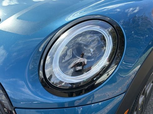 Used 2022 MINI Cooper SE image 9