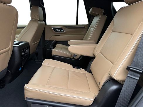 Used 2024 Chevrolet Tahoe Premier image 14