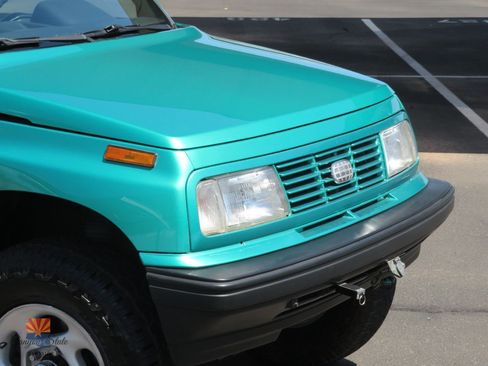 Used 1995 Geo Tracker 2WD 2-Door image 37