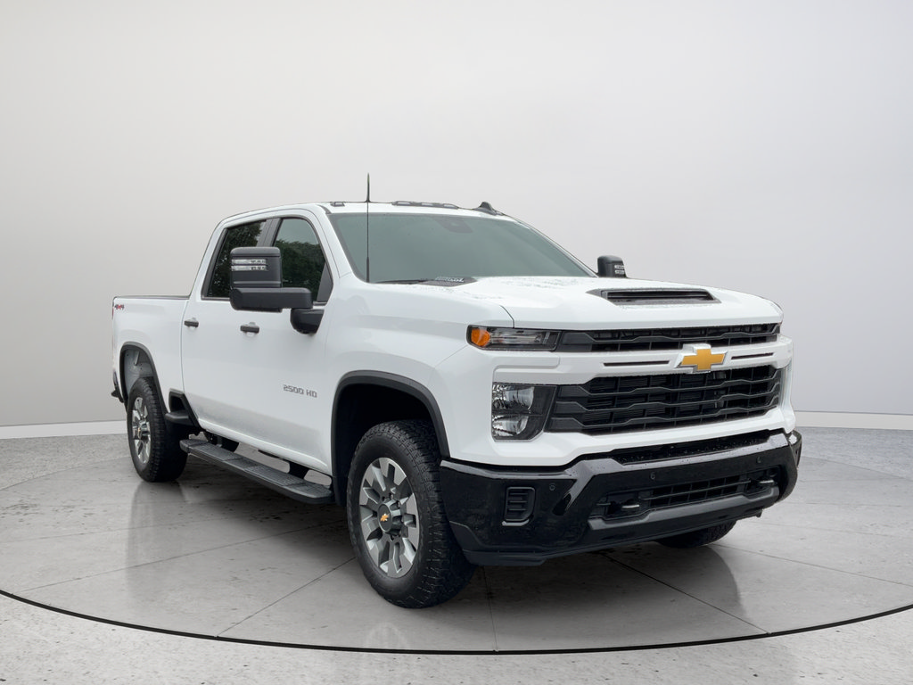 New 2026 Chevrolet Silverado 2500 Custom w/ Custom Value Package AWD/4WD image 1
