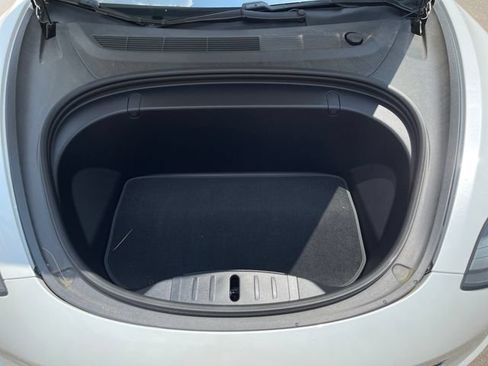 Used 2019 Tesla Model 3 Mid Range RWD image 30