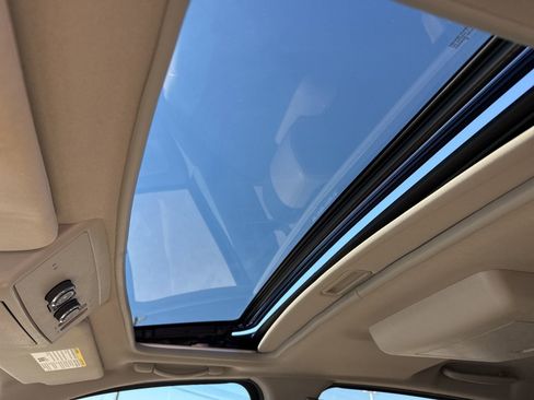 Used 2014 Nissan Armada Platinum w/ 2nd Row Captain Seat Package image 17