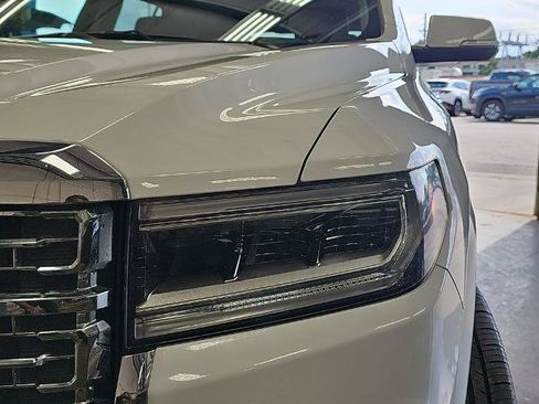 Used 2023 GMC Acadia Denali FWD image 30