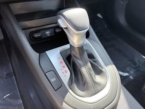 Certified 2023 Kia Forte LXS w/ LXS Technology Package FWD image 19