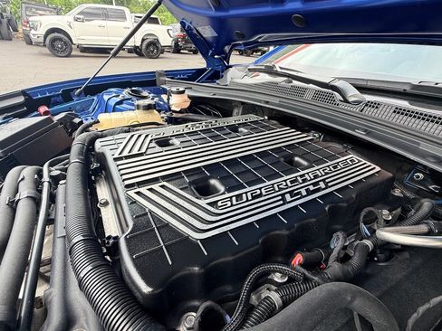 Used 2018 Chevrolet Camaro ZL1 RWD image 42