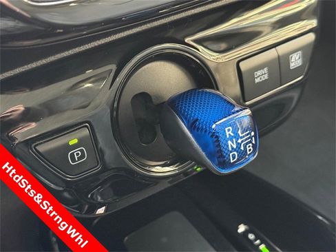 Used 2022 Toyota Prius XLE image 26