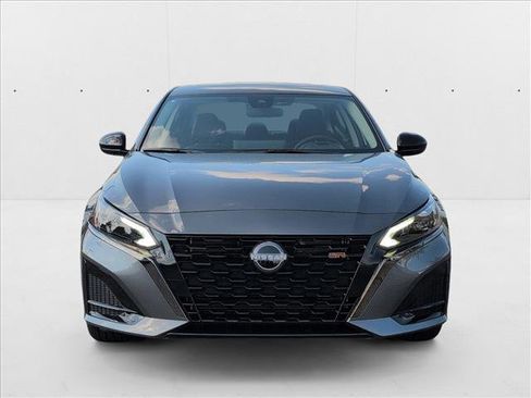 New 2025 Nissan Altima 2.5 SR w/ SR Premium Package image 2