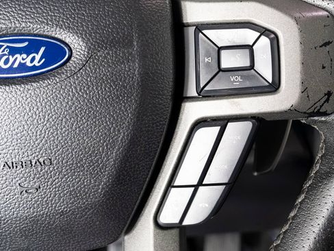 Used 2019 Ford F150 Raptor w/ Equipment Group 802A Luxury AWD/4WD image 21