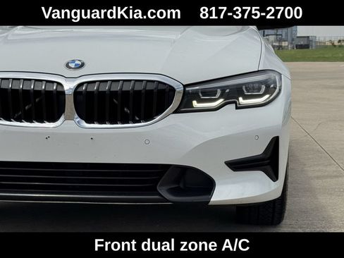 Used 2022 BMW 330i xDrive Sedan w/ Driving Assistance Package AWD/4WD image 9
