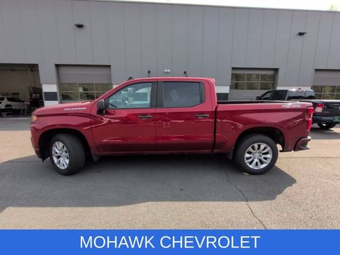 Used 2021 Chevrolet Silverado 1500 Custom AWD/4WD image 2