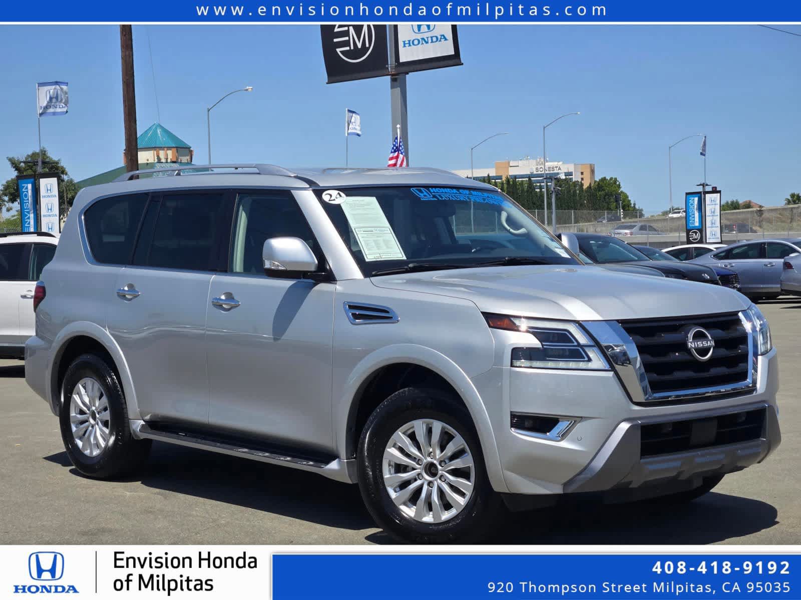 Used 2024 Nissan Armada SV AWD/4WD image 1