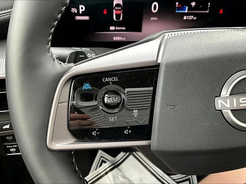 Certified 2025 Nissan Murano SV AWD/4WD image 16