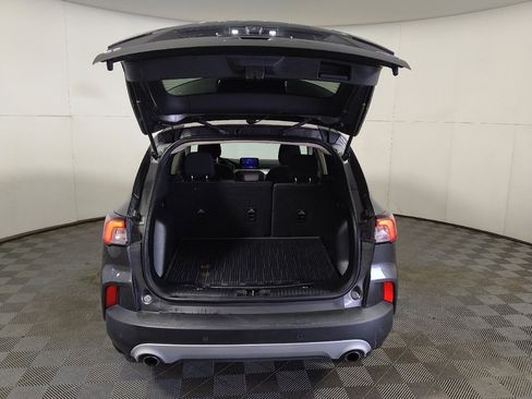 Used 2020 Ford Escape SE FWD image 29
