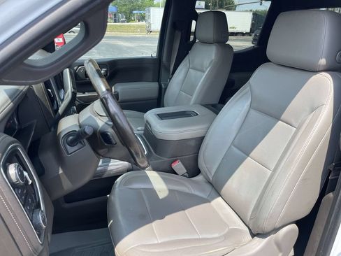 Used 2019 Chevrolet Silverado 1500 LTZ w/ LTZ Convenience Package AWD/4WD image 11
