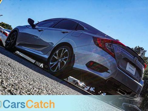 Used 2019 Honda Civic Sport image 5