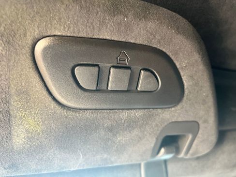 Used 2015 Chevrolet Corvette Z06 w/ 3LZ Preferred Equipment Group image 18