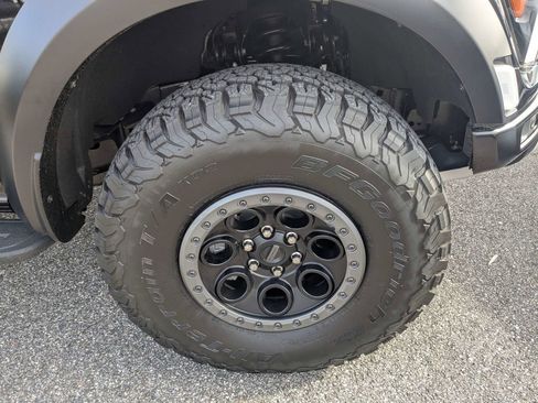 Used 2025 Ford F150 Raptor AWD/4WD image 11