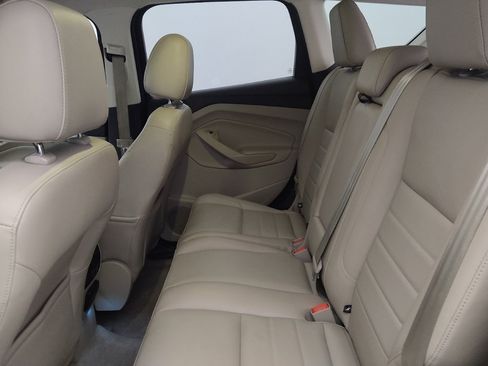 Used 2016 Ford Escape Titanium FWD image 18