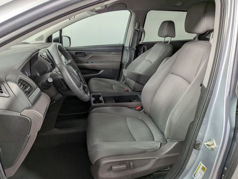 Used 2018 Honda Odyssey LX image 11