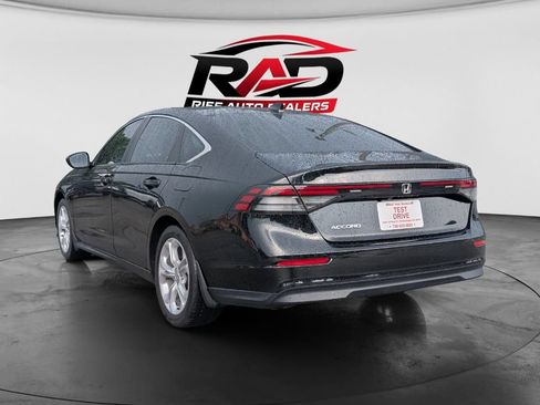 Used 2023 Honda Accord LX image 4