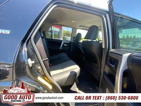 Used 2017 Toyota 4Runner SR5 Premium AWD/4WD image 16