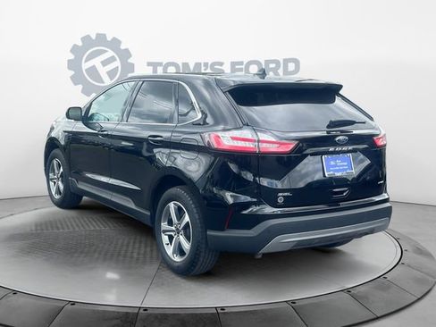 Certified 2023 Ford Edge SEL w/ Convenience Package AWD/4WD image 4
