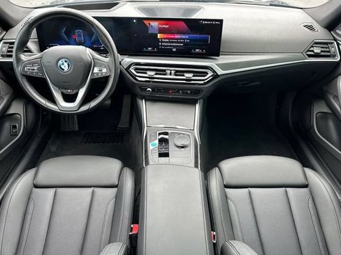 Used 2023 BMW i4 eDrive35 w/ Premium Package RWD image 15