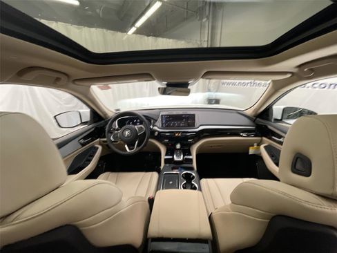 New 2026 Acura MDX SH-AWD image 32