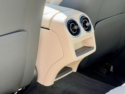 Certified 2026 Mercedes-Benz C 300 4MATIC Sedan image 30